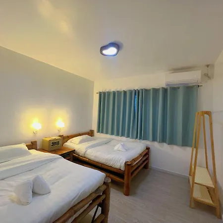 Aojing Diving Resort澳鲸潜水温泉店 Dauin Exterior photo