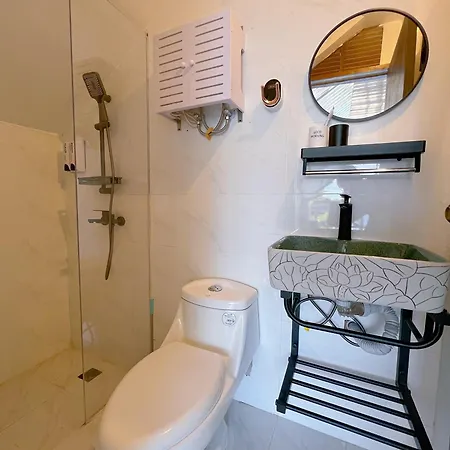 Aojing Diving Resort澳鲸潜水温泉店 Dauin Exterior photo