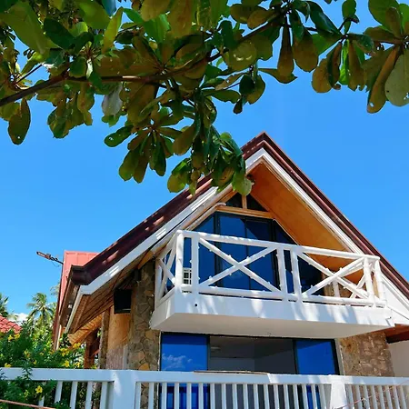 Aojing Diving Resort澳鲸潜水温泉店 Dauin Exterior photo