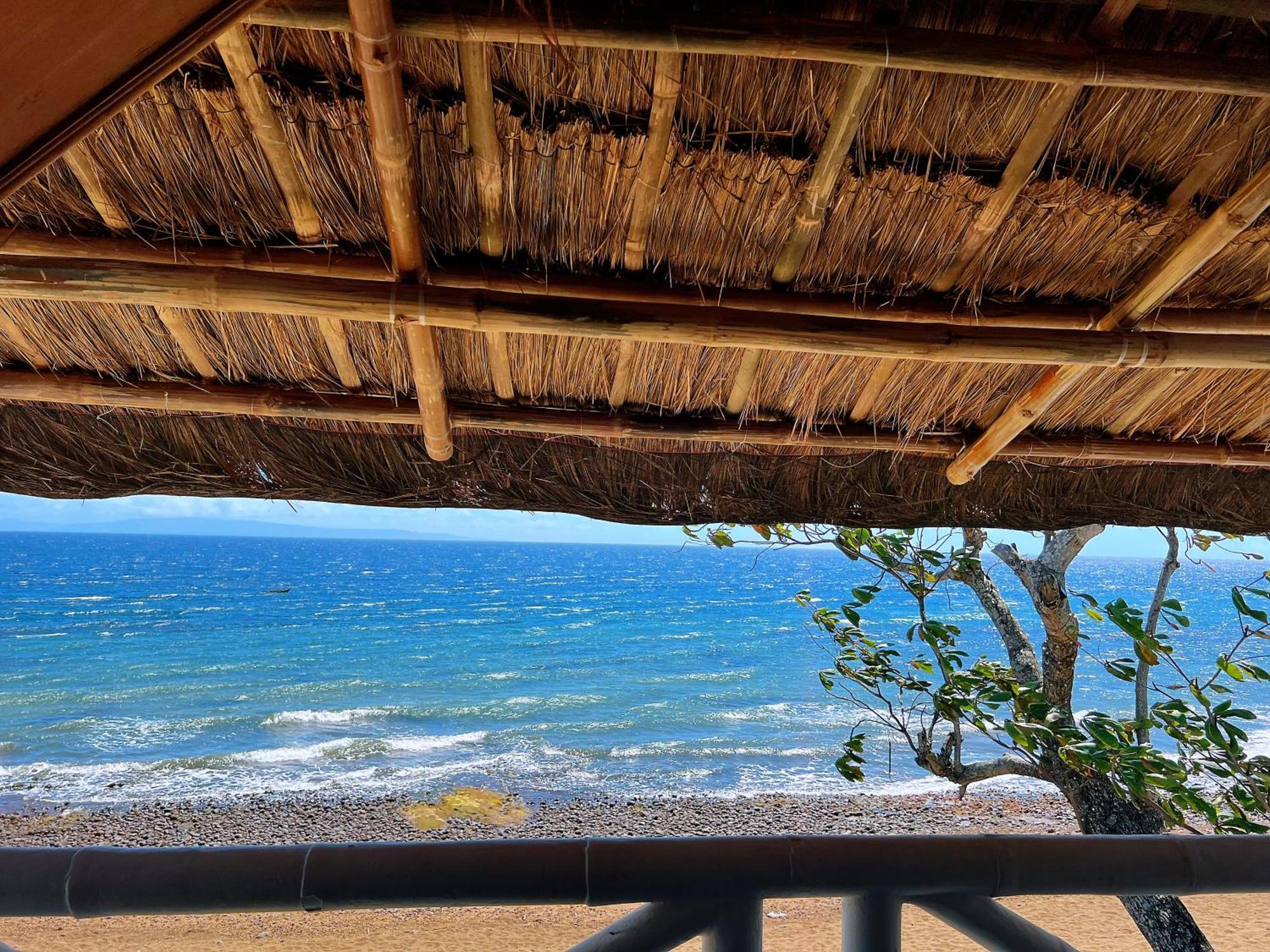 Aojing Diving Resort澳鲸潜水温泉店 Homestay Dauin