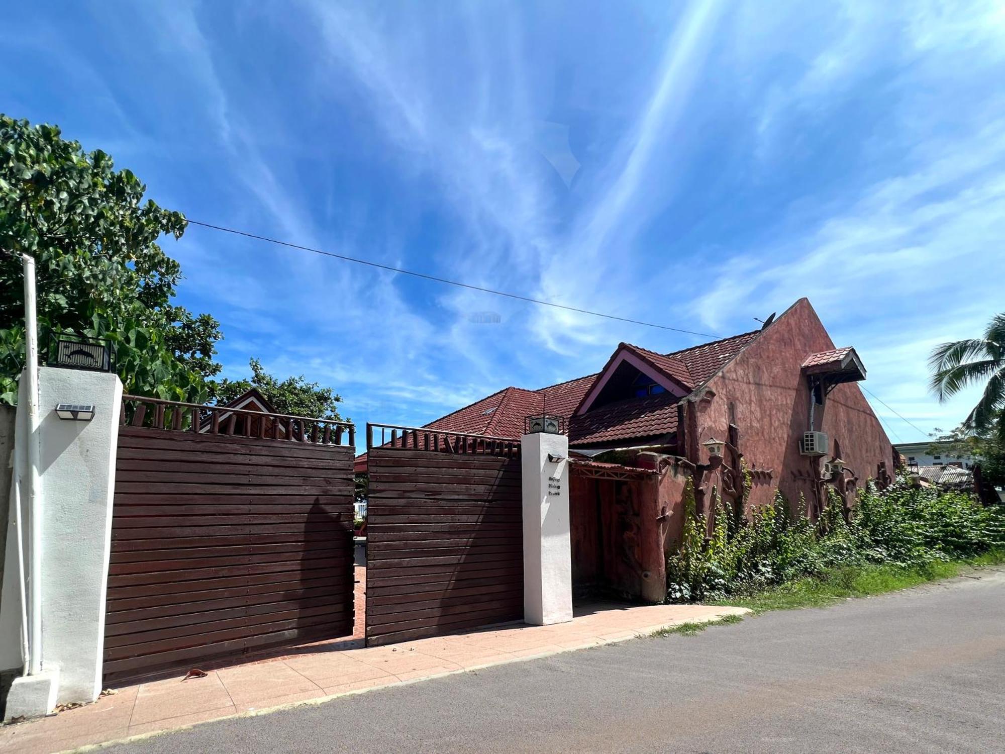 Aojing Diving Resort澳鲸潜水温泉店 Homestay